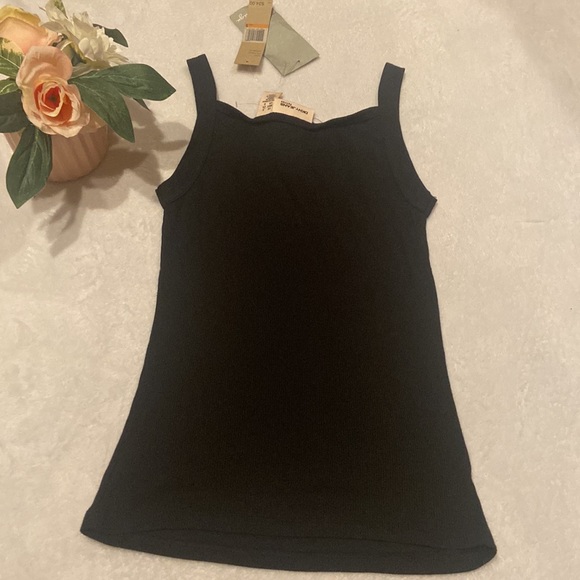 NWT DKNY Black Tank Top Size Small Petite - Picture 7 of 7